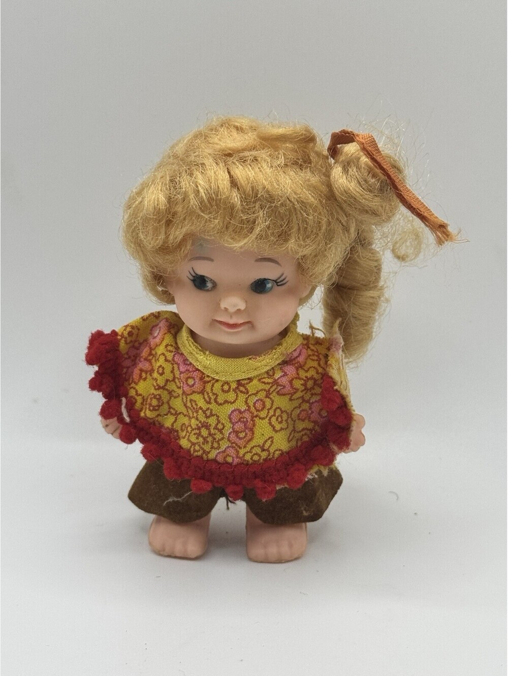 Vintage 1966 U D Co Inc Minuature Doll Vinyl Hard Plastic 3,5 Tall